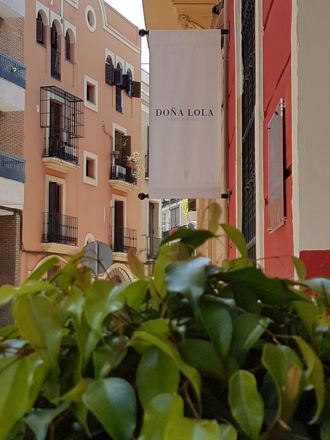 Hotel Y Apartamentos Dona Lola Sevilla Exteriér fotografie